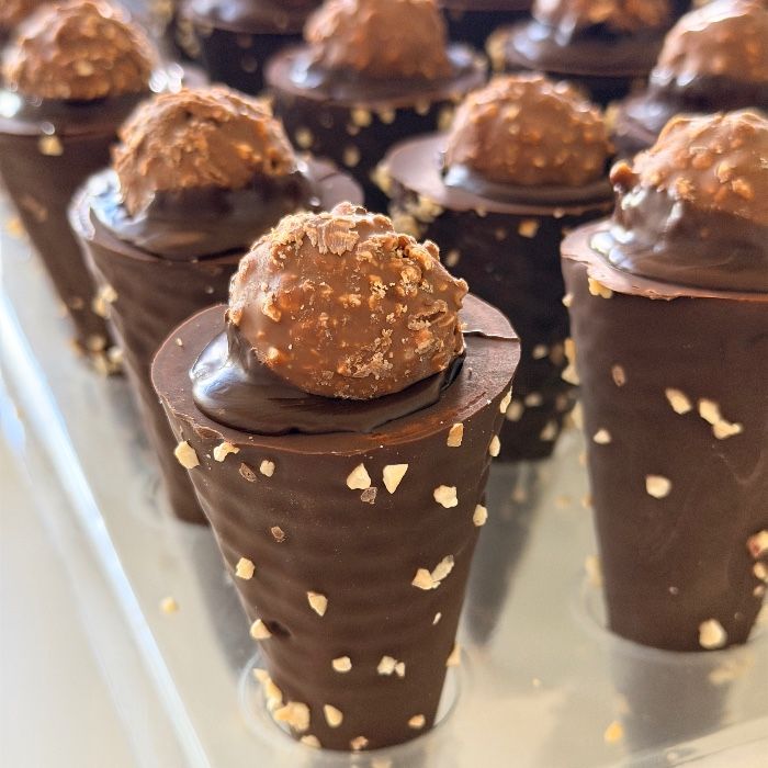 Cone Ferrero